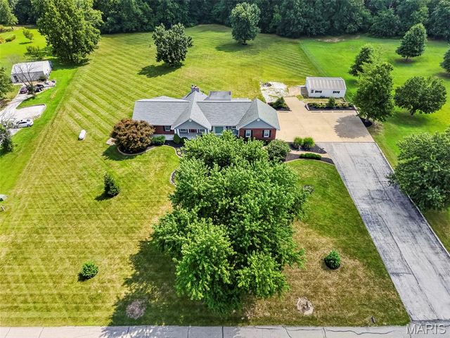 336 Weston Drive, Troy, MO 63379