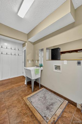 336 Weston Drive, Troy, MO 63379