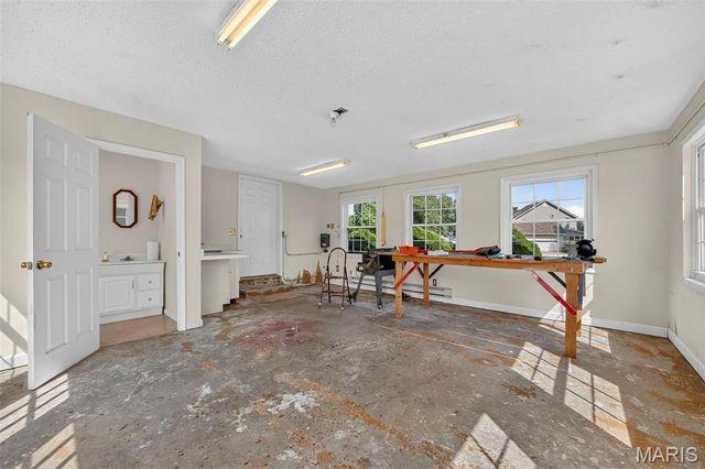 336 Weston Drive, Troy, MO 63379
