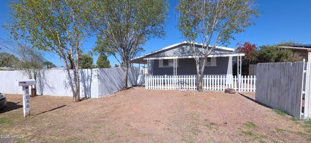 6840 W KAREN LEE Lane, Peoria, AZ 85382