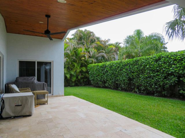 6070 Garrett Street, Jupiter, FL 33458