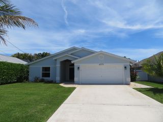 6070 Garrett Street, Jupiter, FL 33458