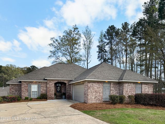 816 Ascham Court, Pearl, MS 39208