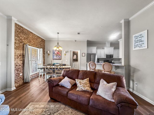 816 Ascham Court, Pearl, MS 39208