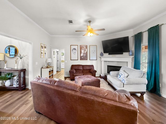 816 Ascham Court, Pearl, MS 39208