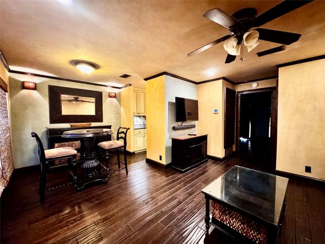 500 Riverside DR 524, Austin, TX 78704