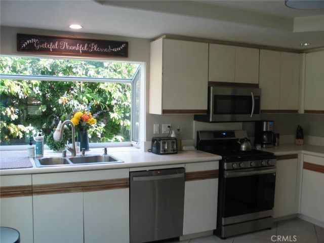 21535 Calle Otono, Lake Forest, CA 92630