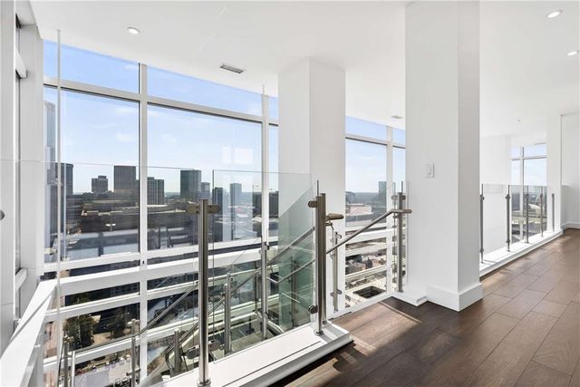 45 Ivan Allen Junior NW Boulevard 2705, Atlanta, GA 30308