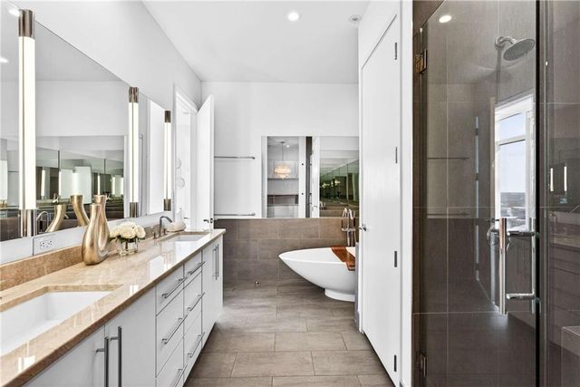 45 Ivan Allen Junior NW Boulevard 2705, Atlanta, GA 30308