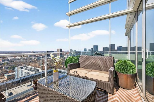 45 Ivan Allen Junior NW Boulevard 2705, Atlanta, GA 30308