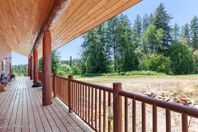 784 Twin Rivers Road, Athol, ID 83801