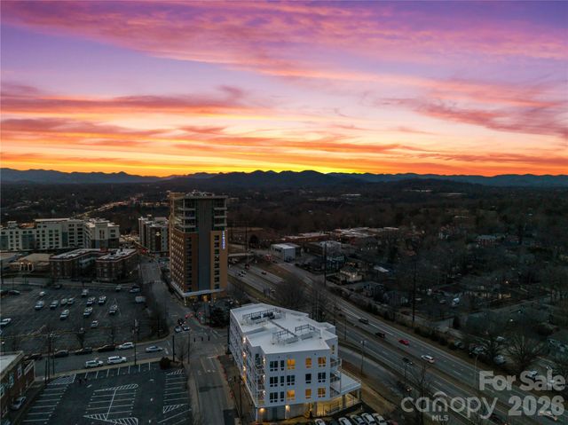 123 Haywood Street 202, Asheville, NC 28801