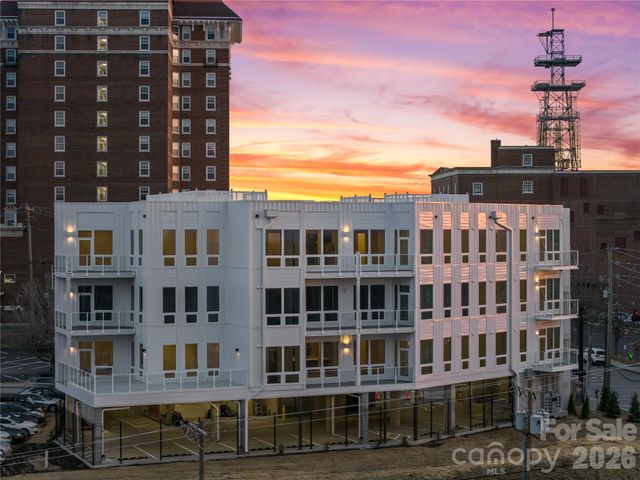 123 Haywood Street 202, Asheville, NC 28801
