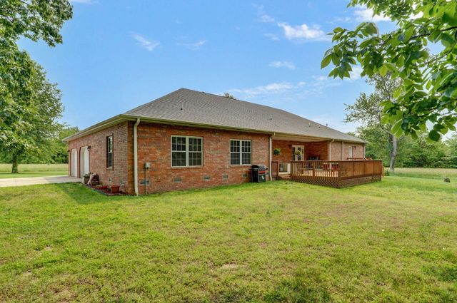 5473 North State Highway 125, Strafford, MO 65757