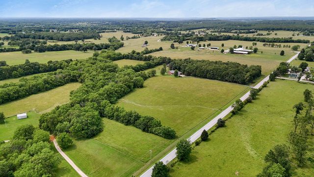 5473 North State Highway 125, Strafford, MO 65757