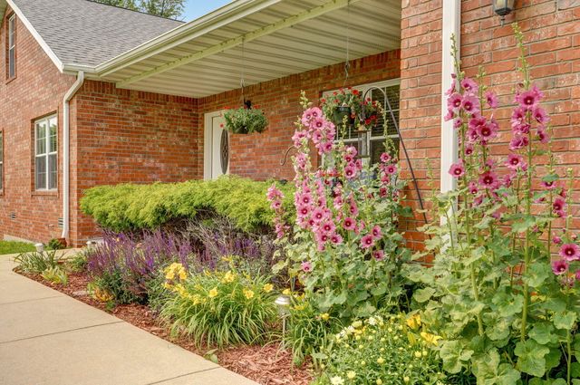 5473 North State Highway 125, Strafford, MO 65757
