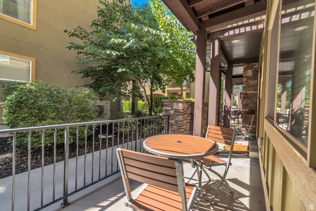 3750 S PRAIRIEWOOD DR, Salt Lake City, UT 84115