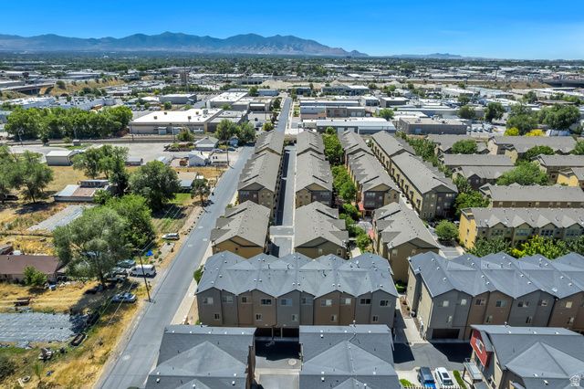 3750 S PRAIRIEWOOD DR, Salt Lake City, UT 84115