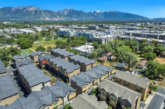 3750 S PRAIRIEWOOD DR, Salt Lake City, UT 84115