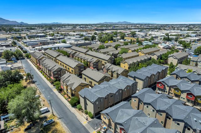 3750 S PRAIRIEWOOD DR, Salt Lake City, UT 84115
