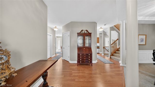 103 Walden Ridge Drive, Hinckley, OH 44233