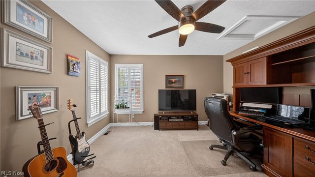 103 Walden Ridge Drive, Hinckley, OH 44233