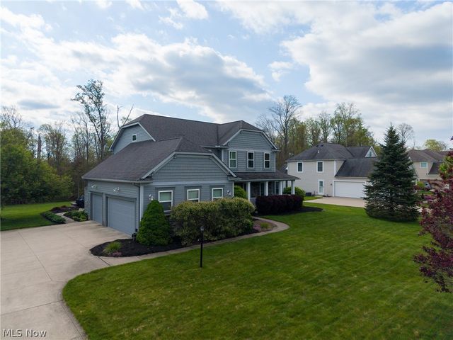 103 Walden Ridge Drive, Hinckley, OH 44233