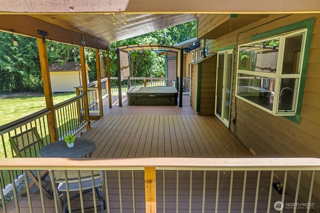 9420 49th Avenue Ct, Gig Harbor, WA 98332