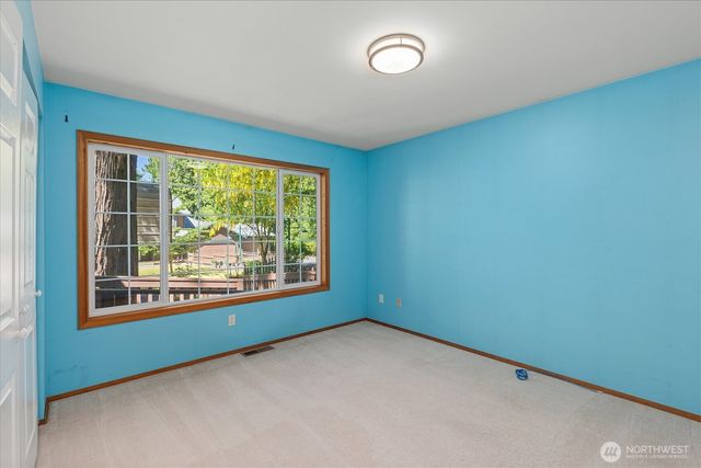 9420 49th Avenue Ct, Gig Harbor, WA 98332