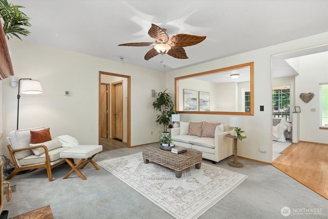 9420 49th Avenue Ct, Gig Harbor, WA 98332