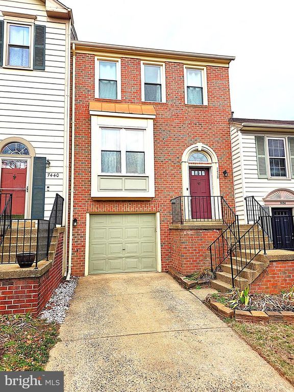 7438 BARBADOS LN, Manassas, VA 20109