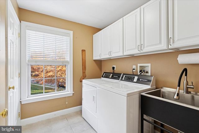 4 RIGBY CT, Garnet Valley, PA 19060