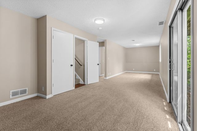 17468 Rustic Hills Drive, Eden Prairie, MN 55346
