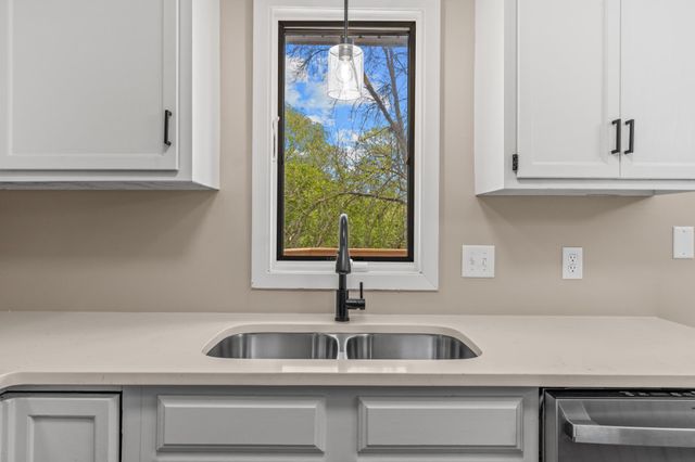 17468 Rustic Hills Drive, Eden Prairie, MN 55346