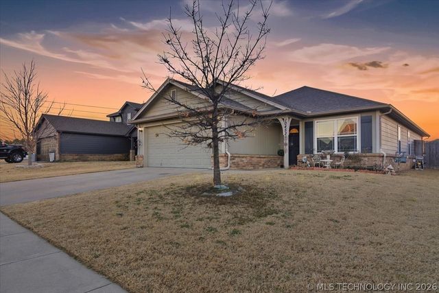 10452 S Kennedy Street, Jenks, OK 74037
