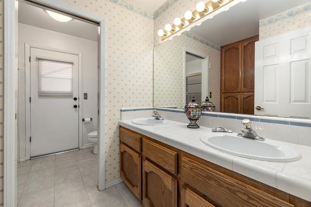 3728 W Palo Alto Avenue, Fresno, CA 93711