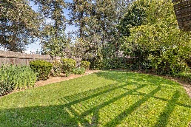 3728 W Palo Alto Avenue, Fresno, CA 93711