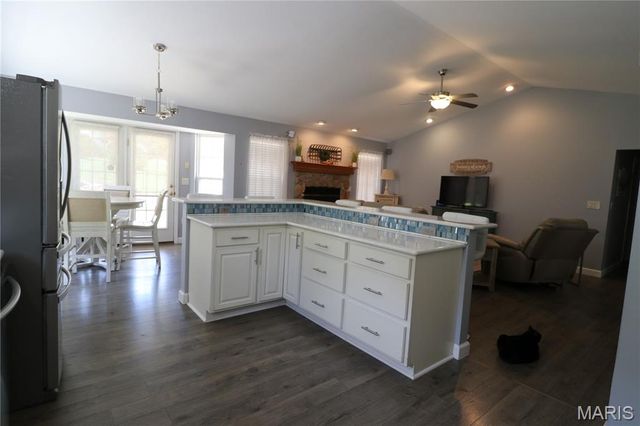 207 Gran Vista Drive, Festus, MO 63028