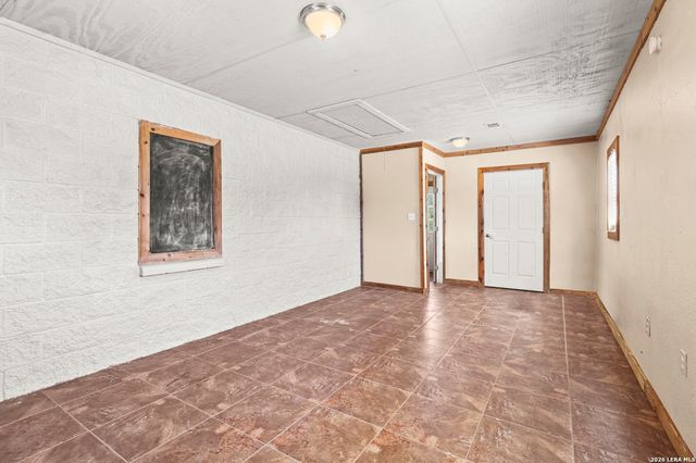 146 Exotic, Bandera, TX 78003