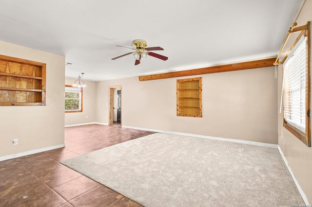 146 Exotic, Bandera, TX 78003