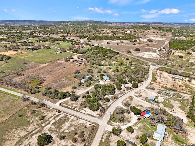 146 Exotic, Bandera, TX 78003