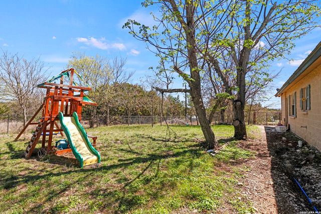 146 Exotic, Bandera, TX 78003