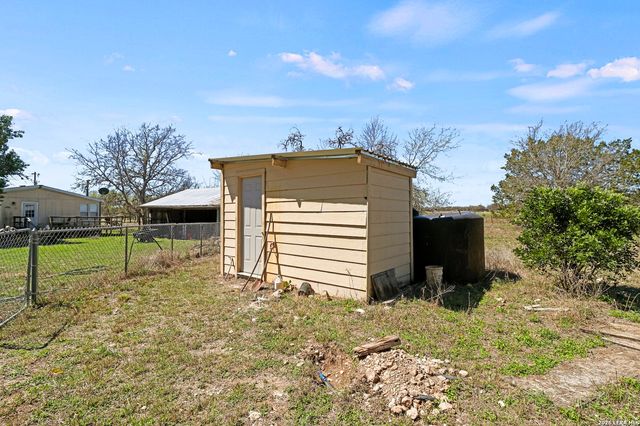146 Exotic, Bandera, TX 78003