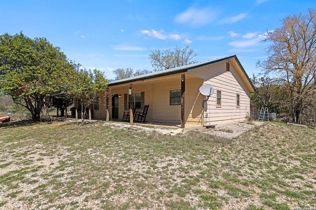 146 Exotic, Bandera, TX 78003