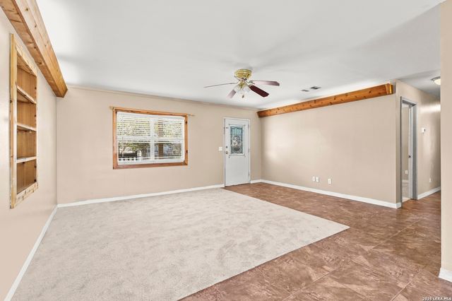 146 Exotic, Bandera, TX 78003