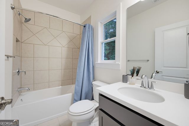 14180 Reserve Manor Lane, Roswell, GA 30075