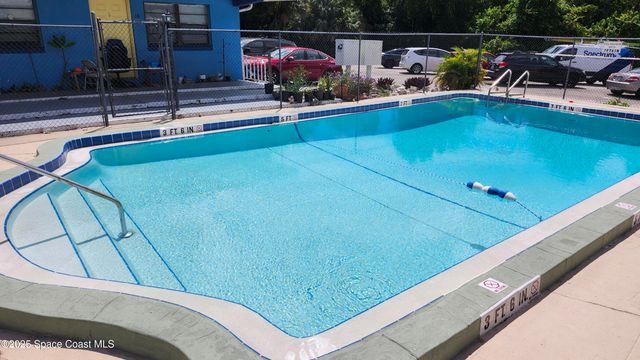 2205 Knox Mcrae Drive 14, Titusville, FL 32780