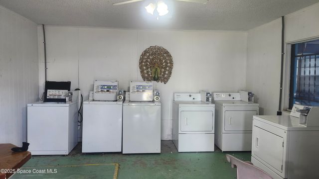 2205 Knox Mcrae Drive 14, Titusville, FL 32780