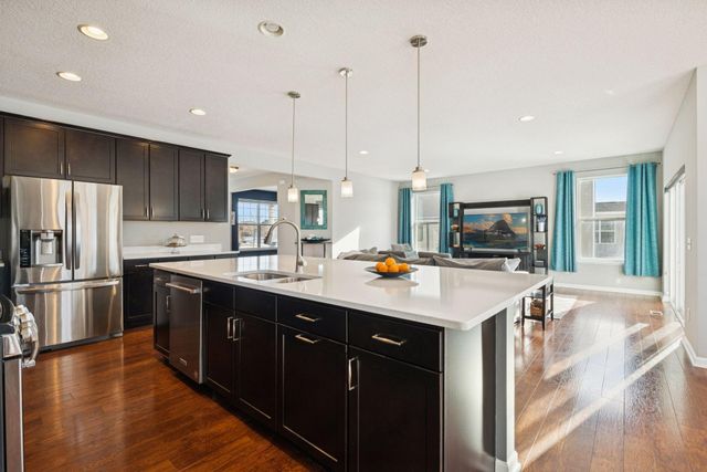 17819 Fielding Way, Lakeville, MN 55044