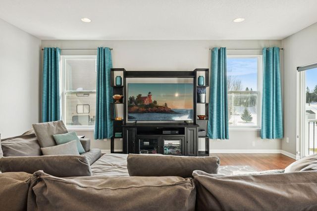 17819 Fielding Way, Lakeville, MN 55044